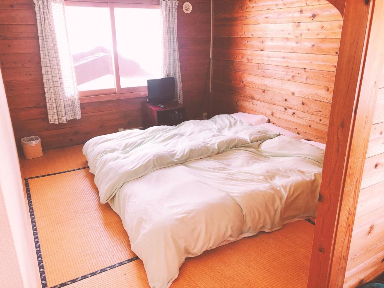 Yado Brodiaea Bed & Breakfast Myoko Exterior photo